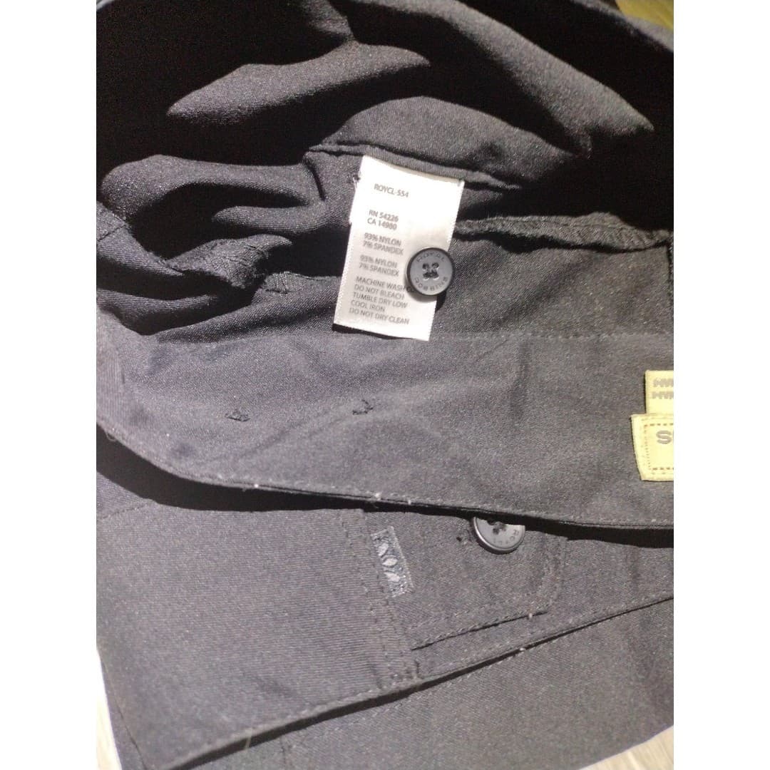 Royal Robbins Capri-Size 10 & Large Grey Shirt- Outfit Bundle!! - Thumbnail 10