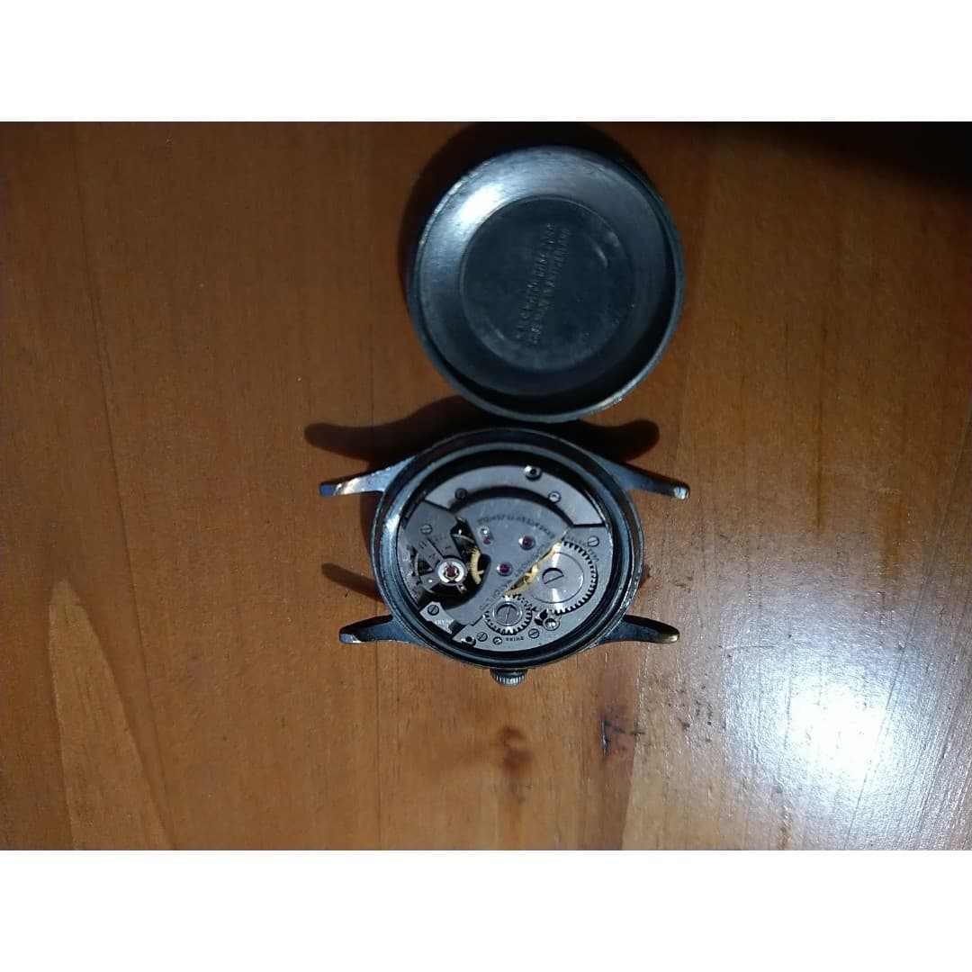 (3)Vintage Watches - For Parts or Repair - Thumbnail 9