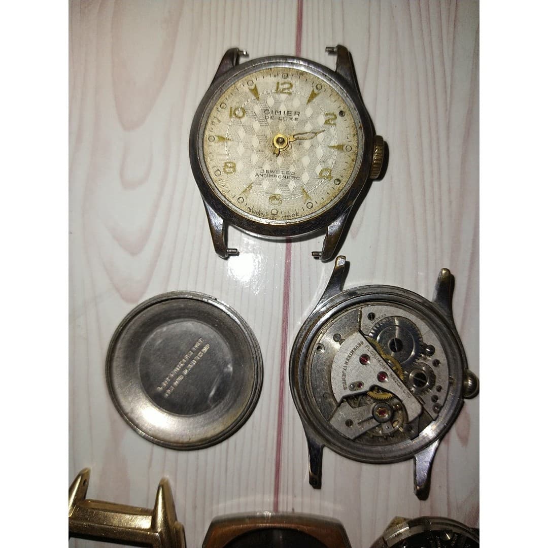 (3)Vintage Watches - For Parts or Repair - Thumbnail 5