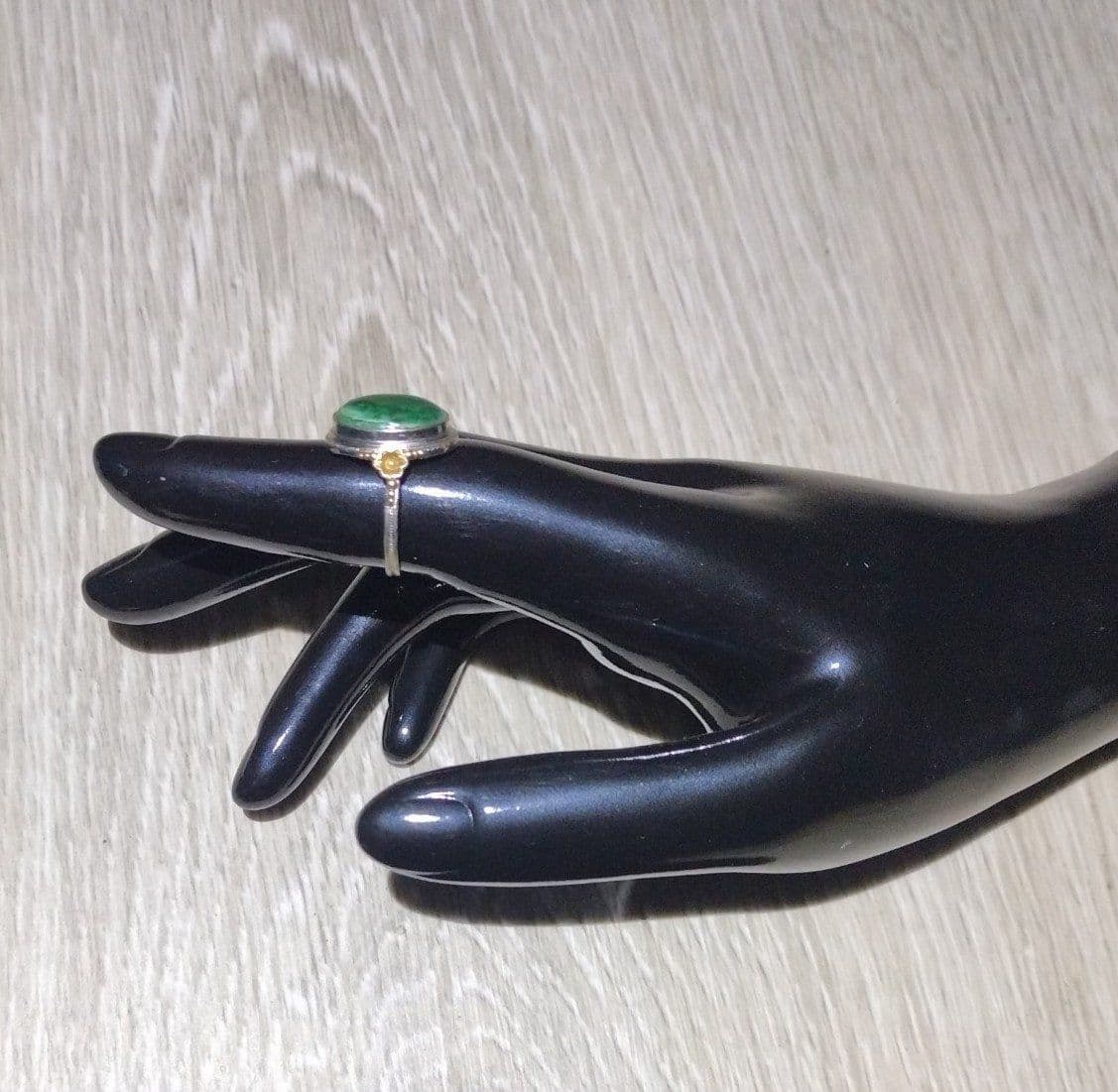 Vintage Uncas Sterling & 10k G.F. Ring w/ Possibly A Socoto Emerald Stone - Thumbnail 2