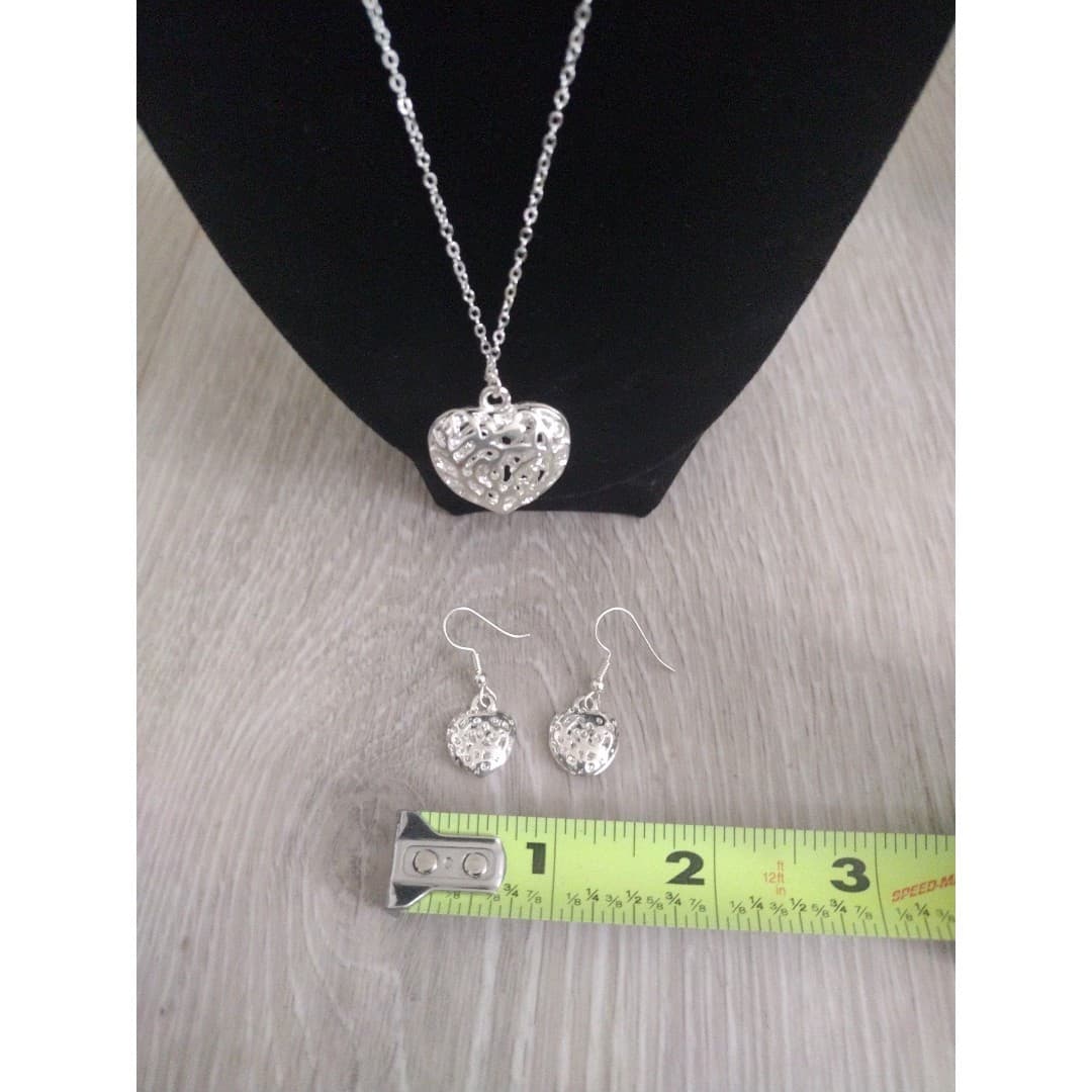 Silver Tone Heart Necklace and Earrings Set - New - Thumbnail 4