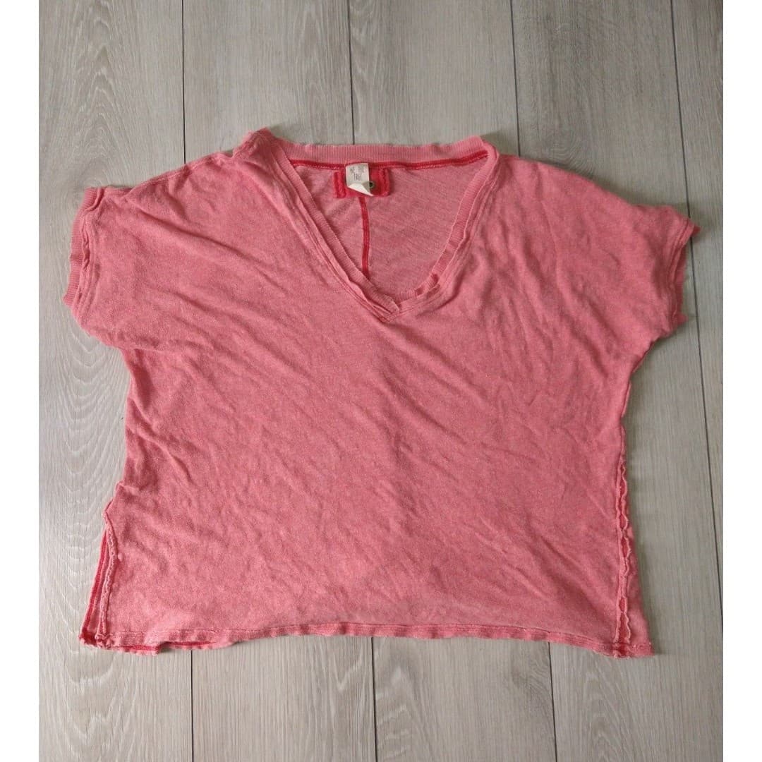 Urban Outfitters - We The Free - Size Small - oversized distressed top - Image 1