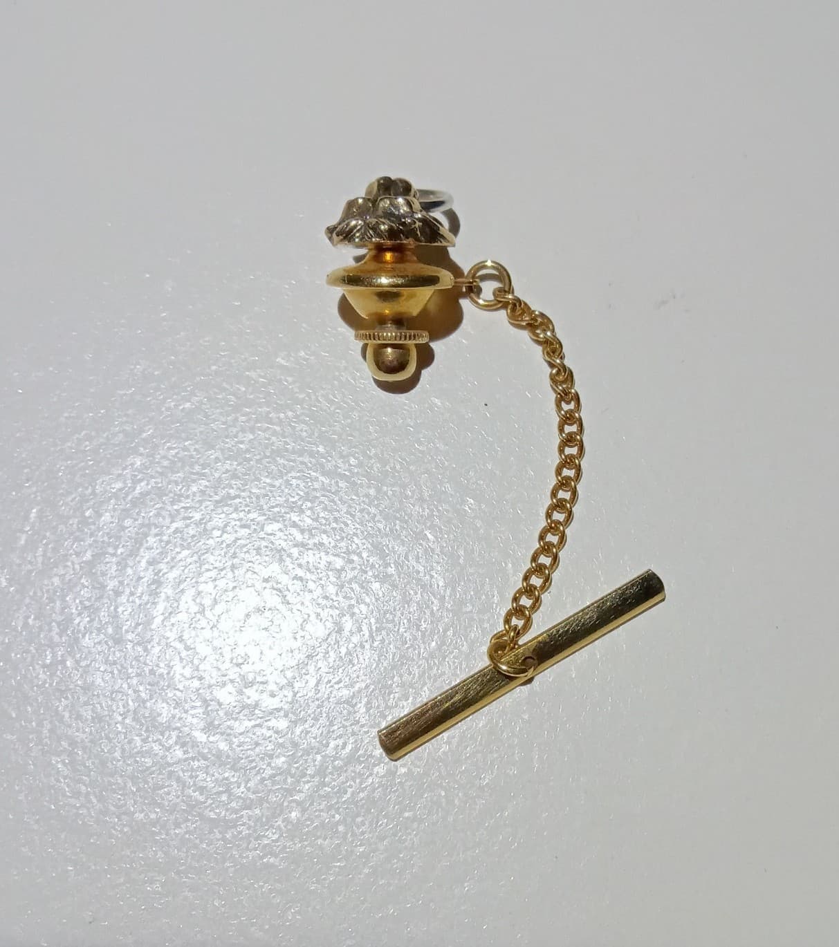 Vintage Swank Gold Tone Lion Head Door Knocker Tie Tack with Safety Chain & Bar - Thumbnail 3