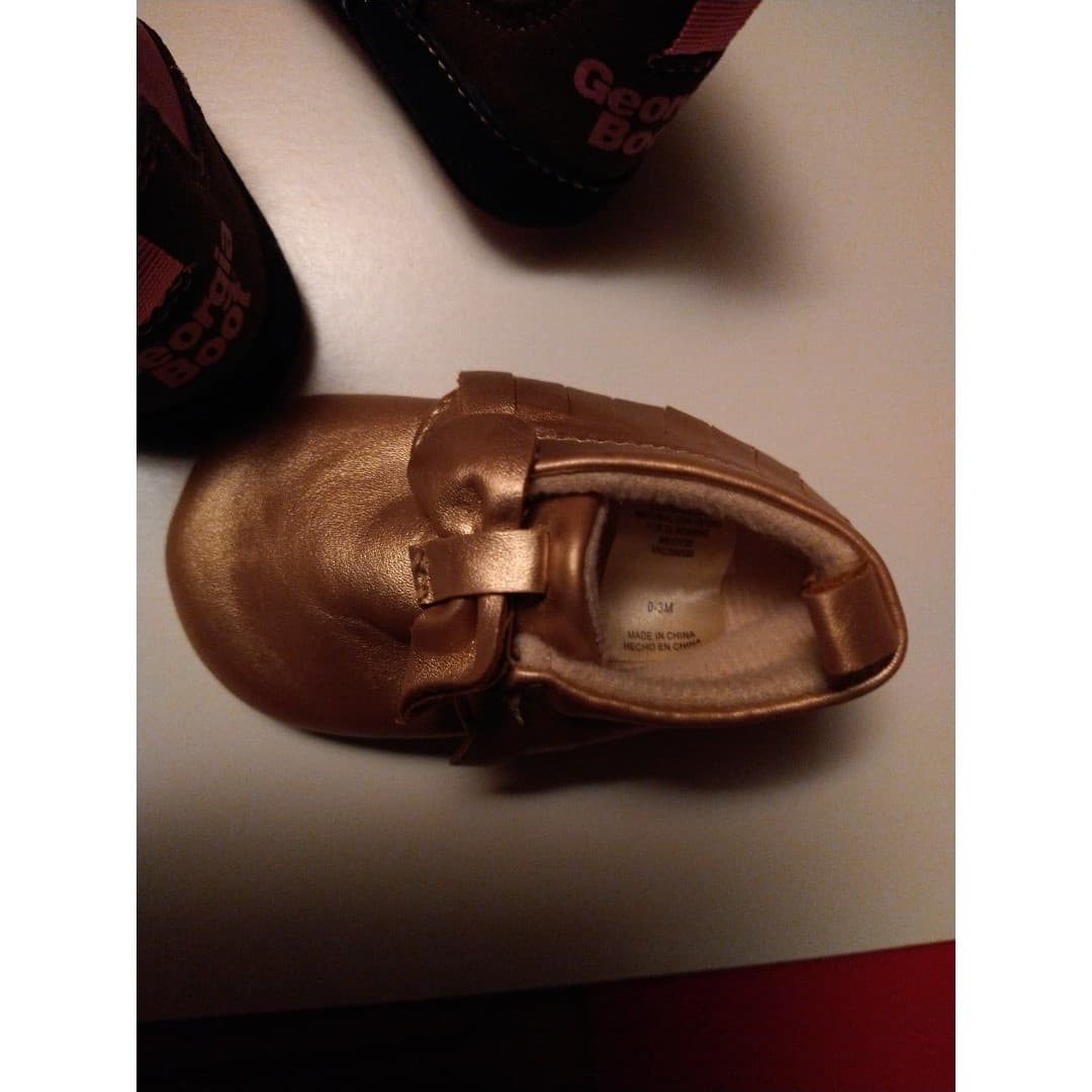 Baby Girl Shoe Bundle - Georgia Boots(0-6mo) & Target(0-3mo) - Thumbnail 4