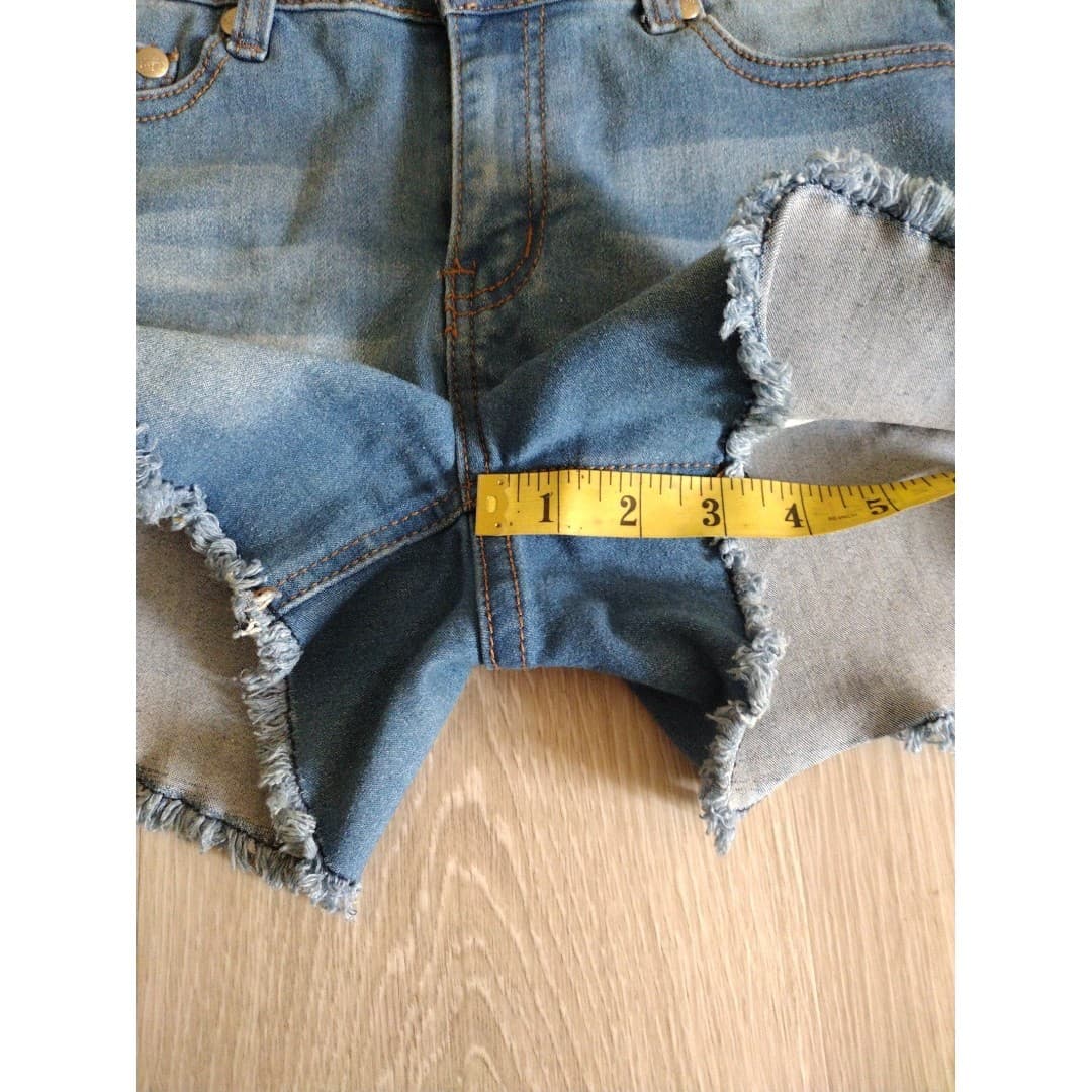 BQB Jean Shorts - size 9 - Thumbnail 4