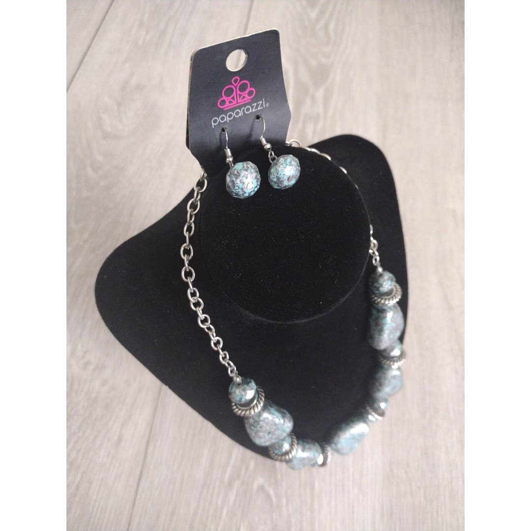 Paparazzi Necklace & Earrings - Chunky Faux Stone Matching Set - Thumbnail 3