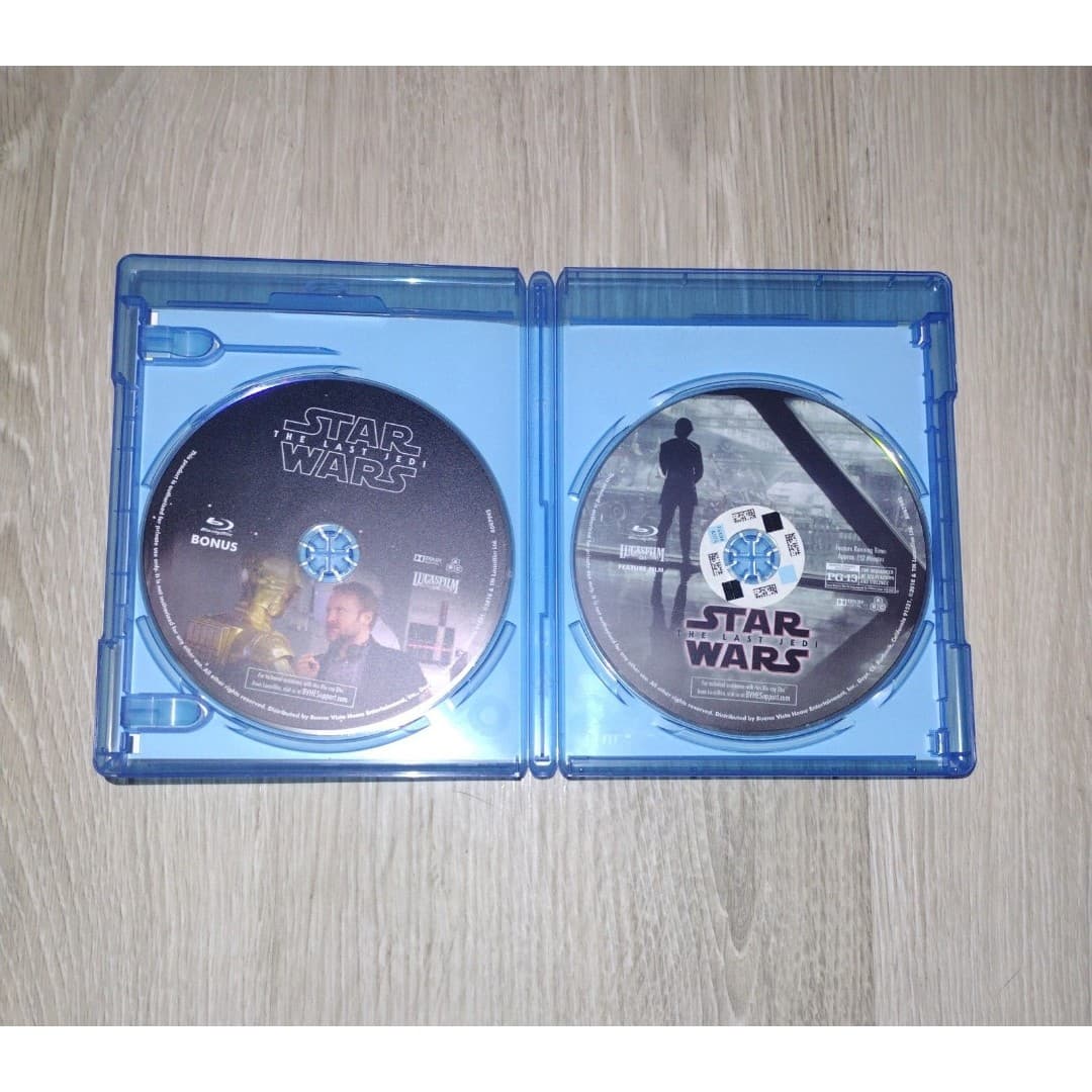 Star Wars - Episode VIII The Last Jedi - Blu-ray - 2017 - Thumbnail 4