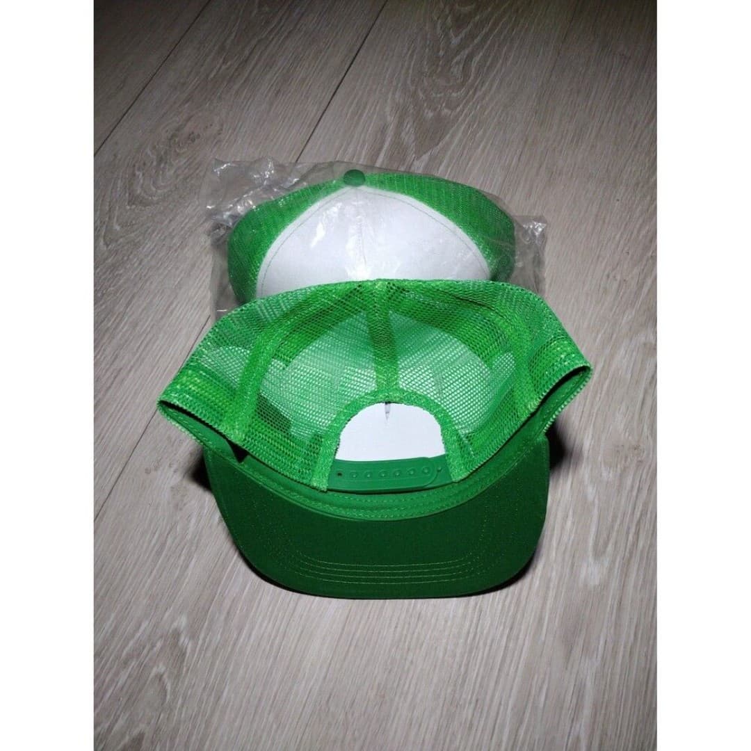 Freedom of Self Expression - 'QUEER' Snap Back Hats - NWT - Thumbnail 4