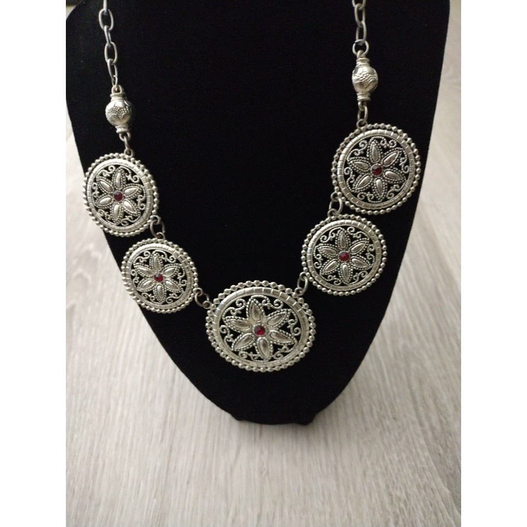 Paparazzi Necklace & Matching Earrings - Written In The STAR LILIES - Red - Thumbnail 3