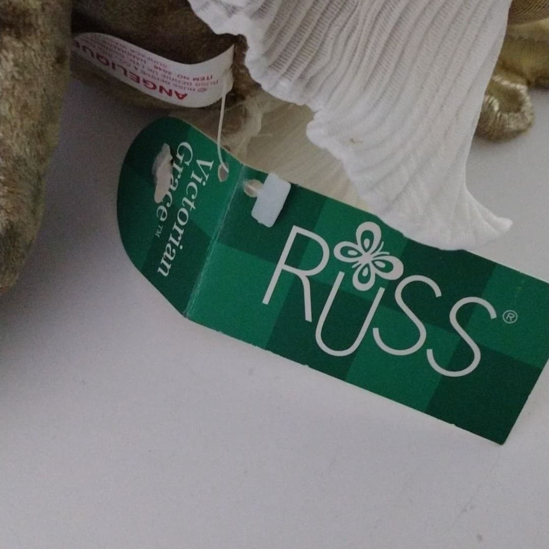 Russ Berrie & Co. Angelique Stuffed Frog Angel Victorian Grace White Dress 9” - Thumbnail 2