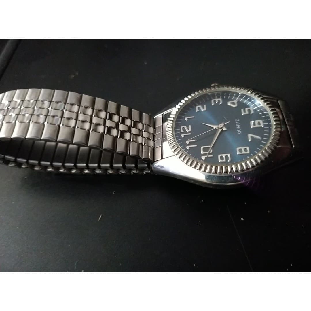 Men's Quartz Watch - Thumbnail 3