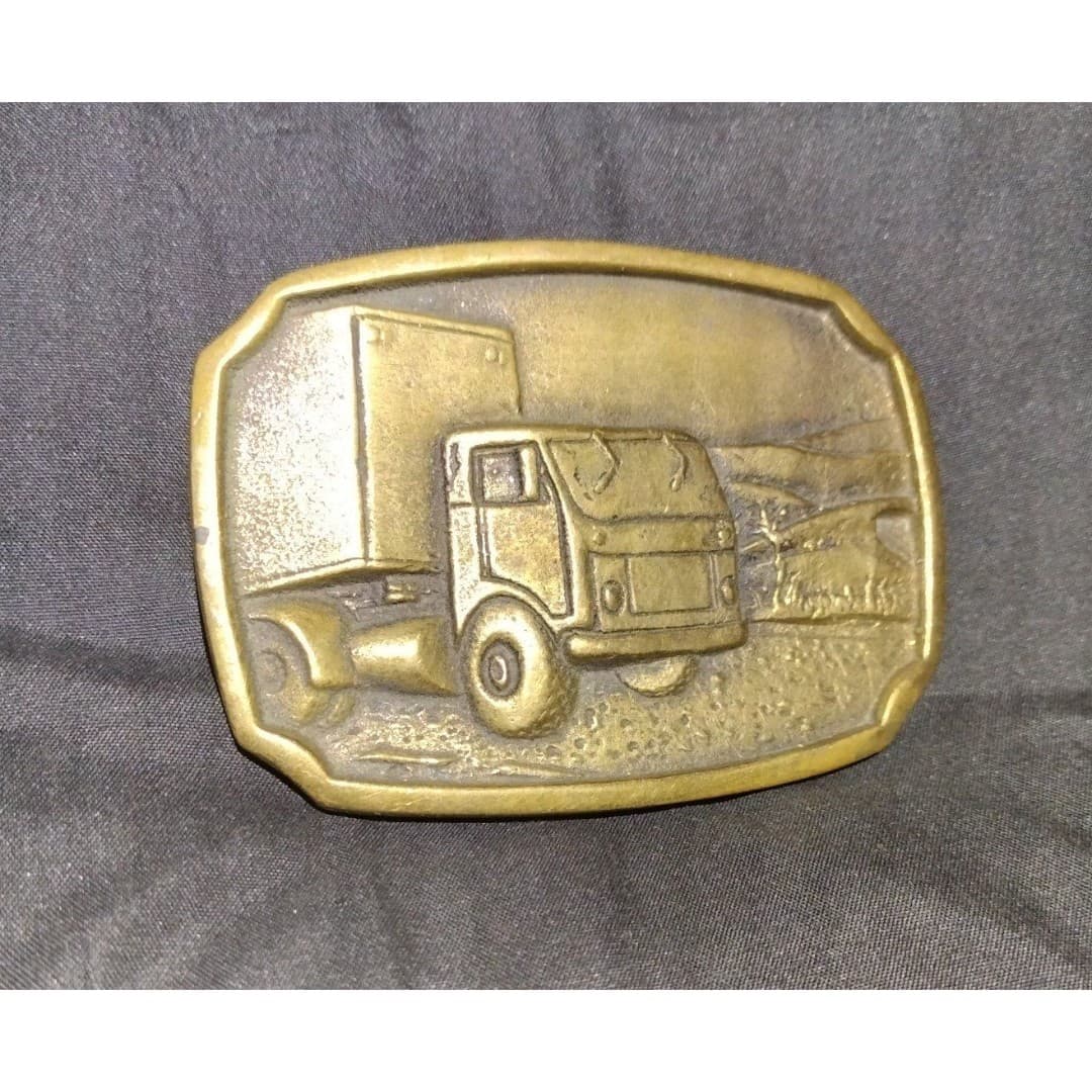 Semi Trucker Box Truck Delivery Driver - Solid Brass BTS Vintage Belt Buckle - Thumbnail 2