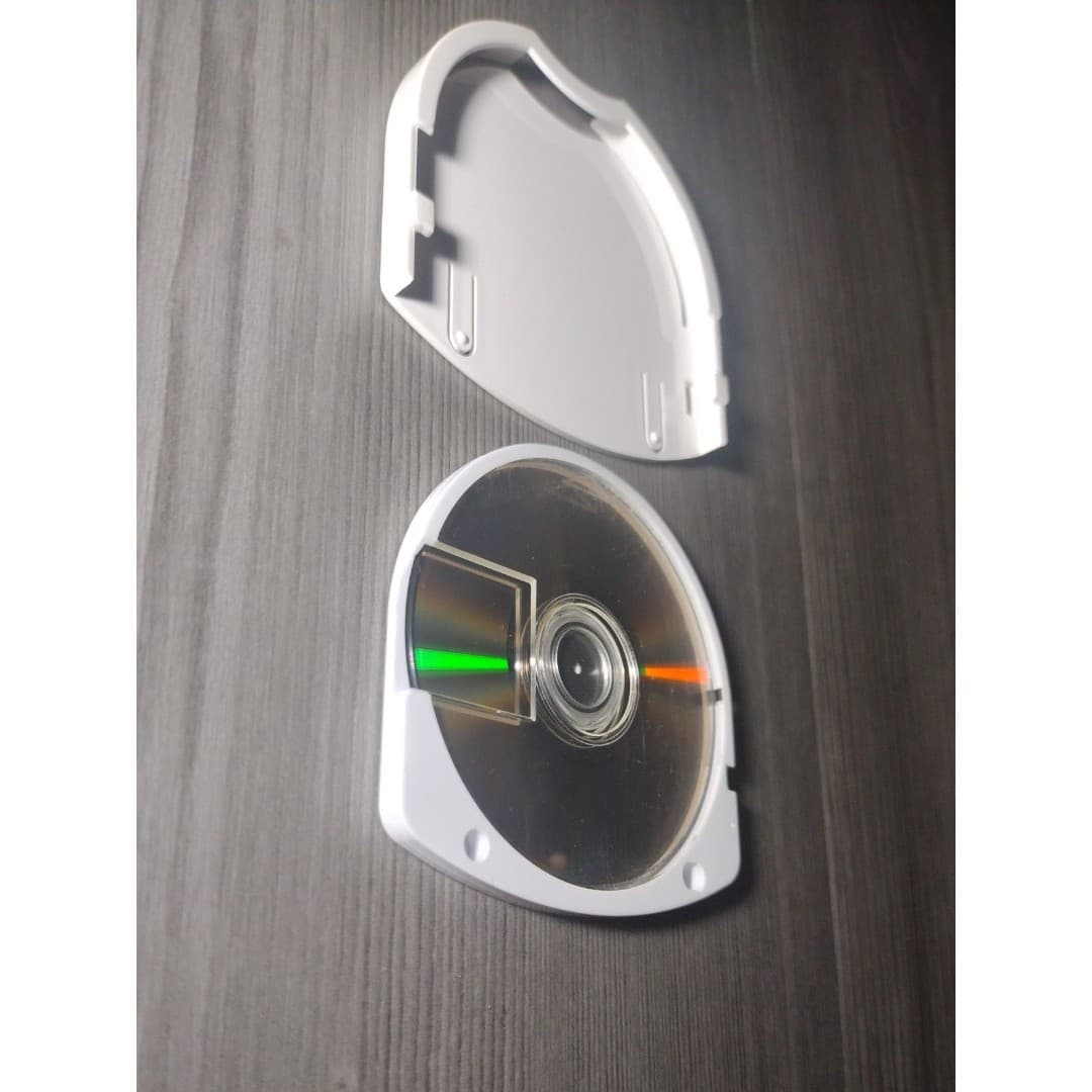 PSP - Resistance: Retribution - UMD Game Only - Thumbnail 3