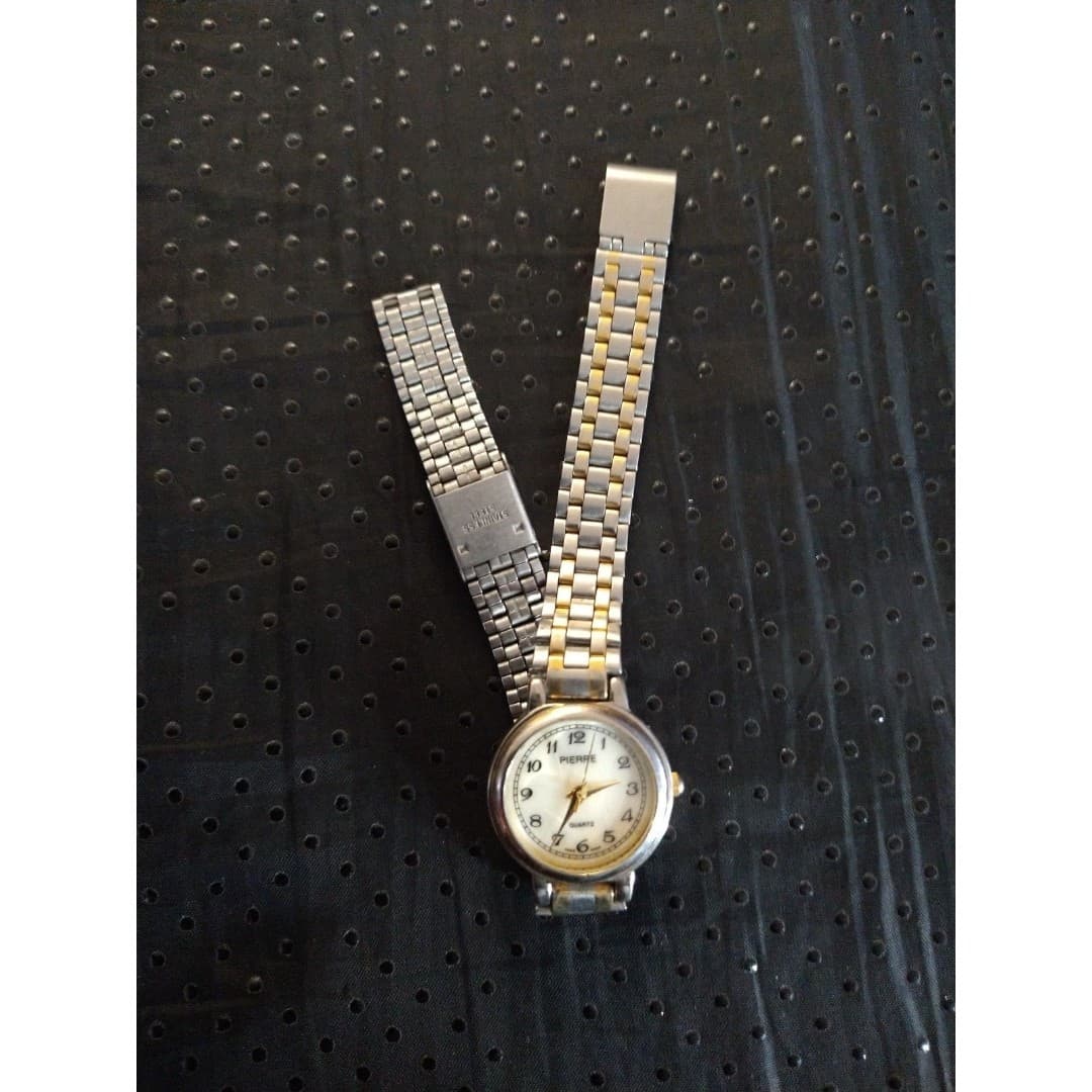 PIERRE Watch - Thumbnail 2