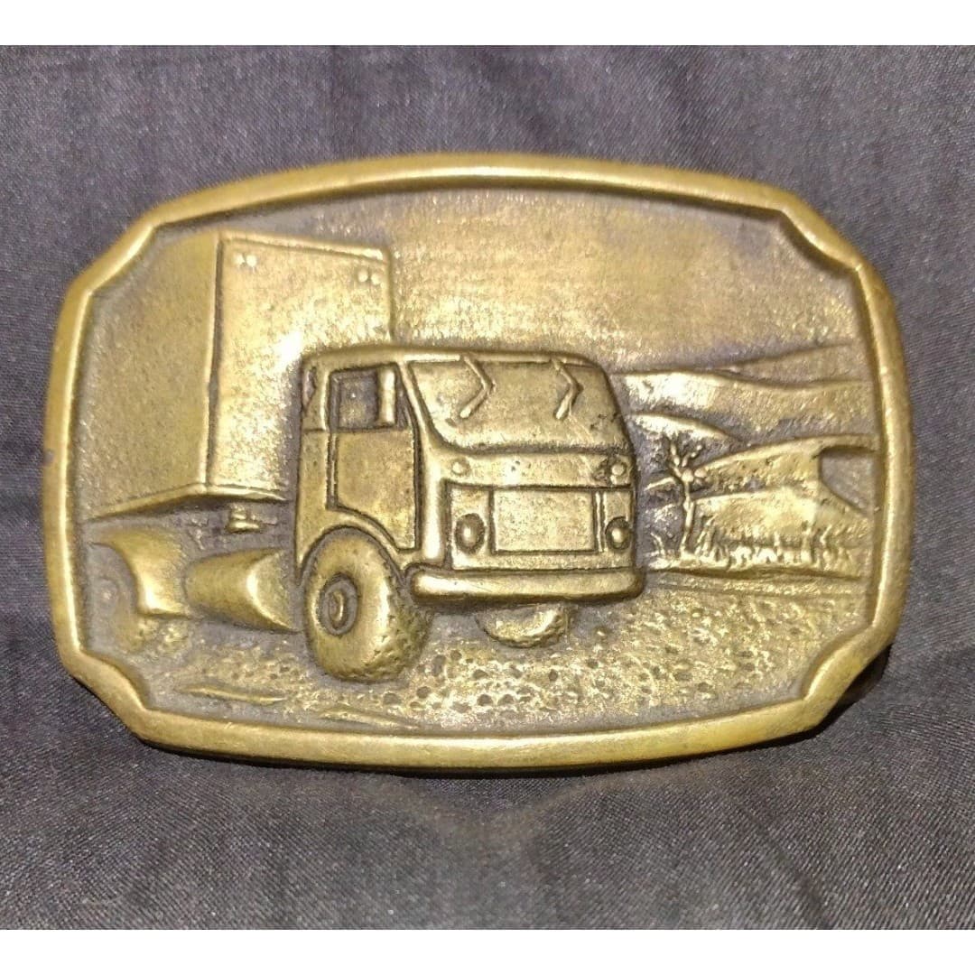 Semi Trucker Box Truck Delivery Driver - Solid Brass BTS Vintage Belt Buckle - Thumbnail 5