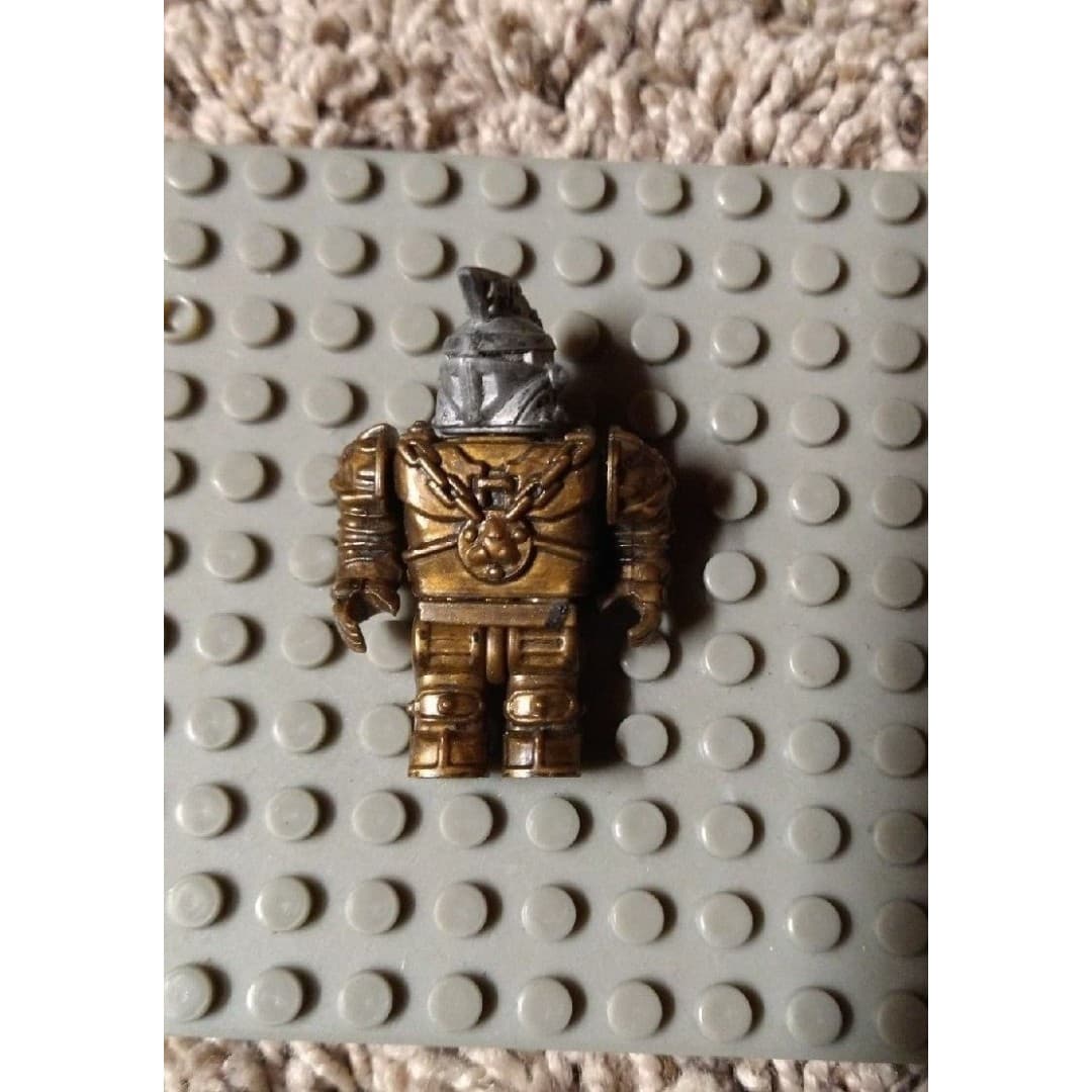 Mega Bloks Minifigure - Image 1