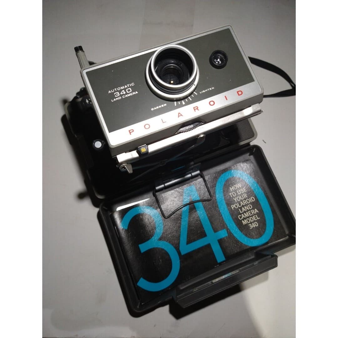 Vintage Polaroid 340 - Image 1