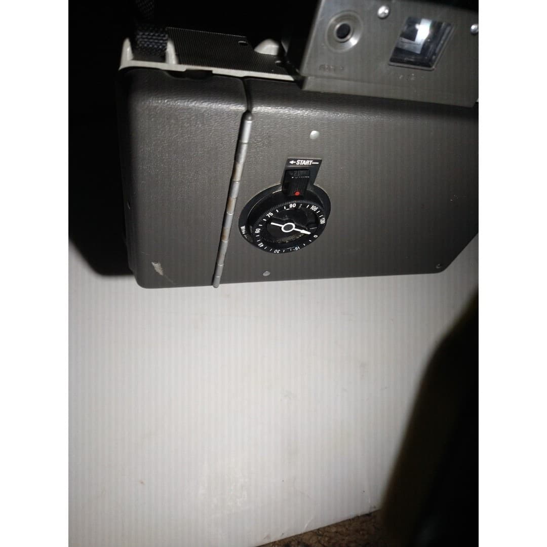 Vintage Polaroid 340 - Thumbnail 8