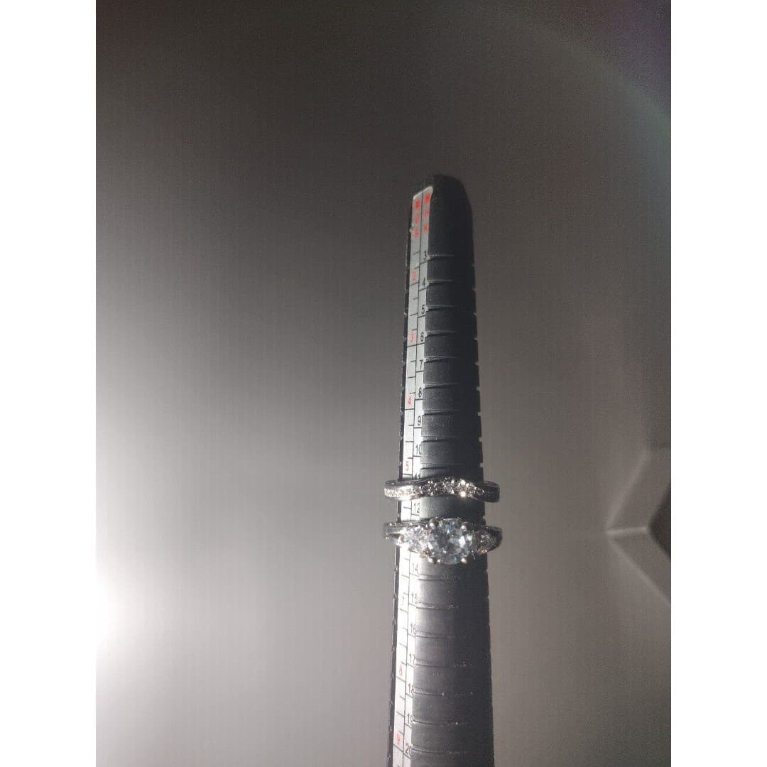 Beautiful 2 Ring Set - Definitely notice it, lots of little detail. Elegant - Thumbnail 6