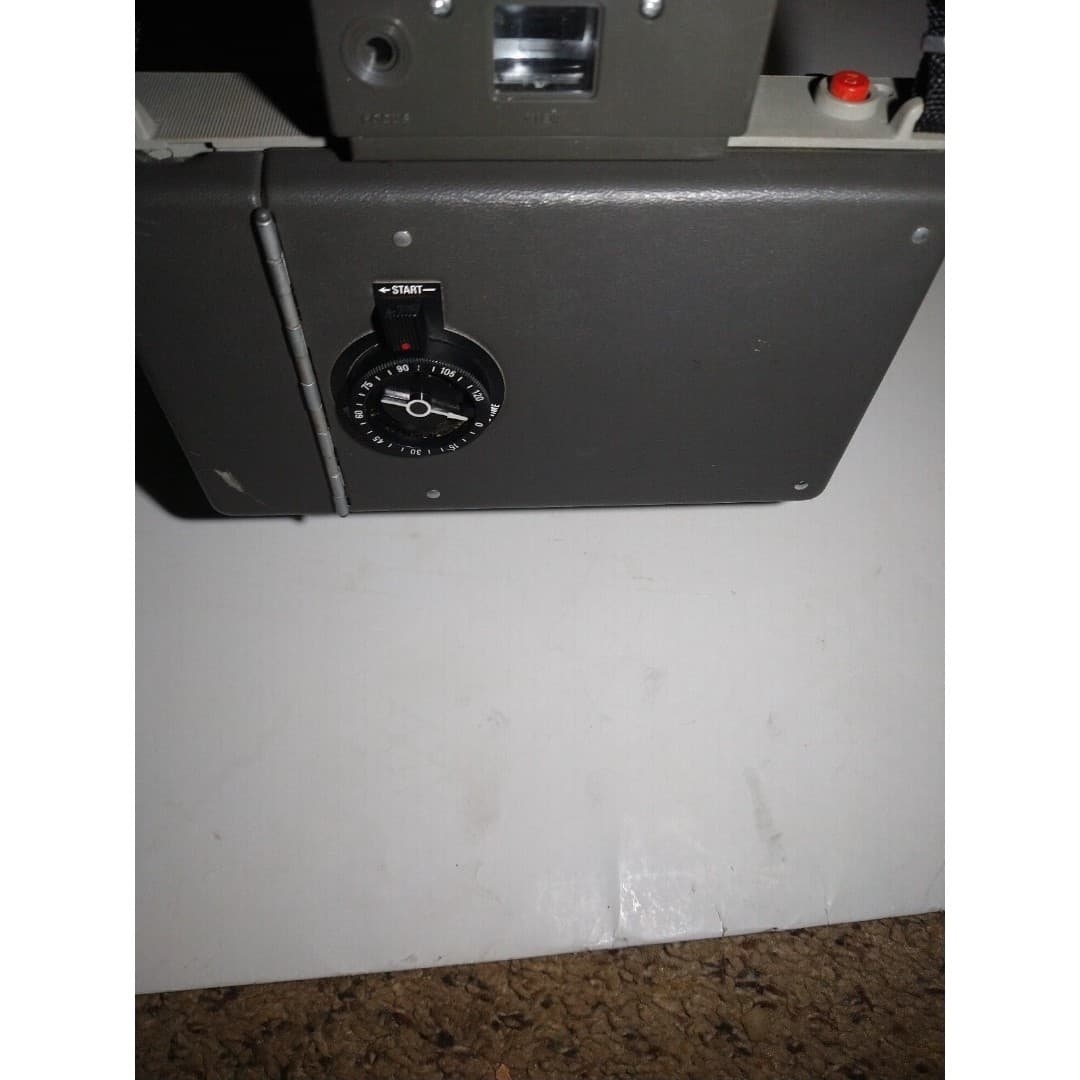 Vintage Polaroid 340 - Thumbnail 7