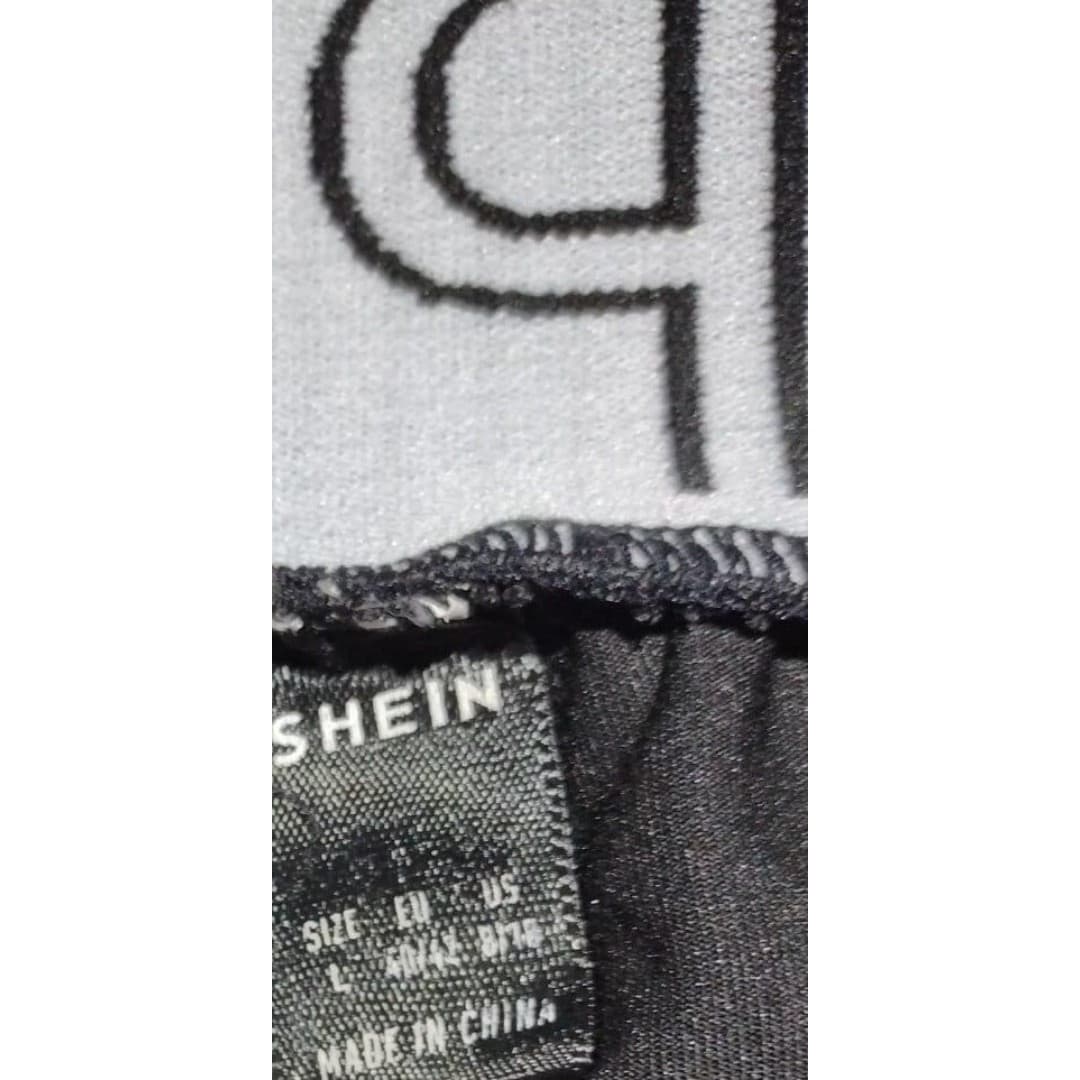 ActiveWear Bundle - PINK Seamless(m) & SHEIN Sports Shorts(L) - Thumbnail 6