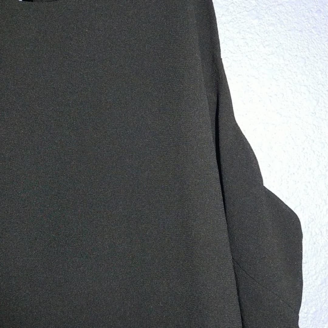 SHEIN Top - Back keyhole top bottom - size Small - Thumbnail 6