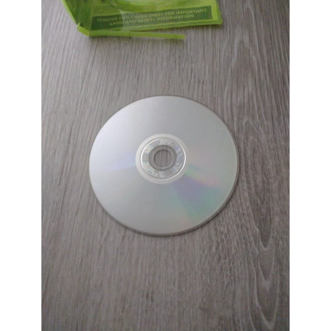 Xbox 360 (2) Game Bundle - Thumbnail 4