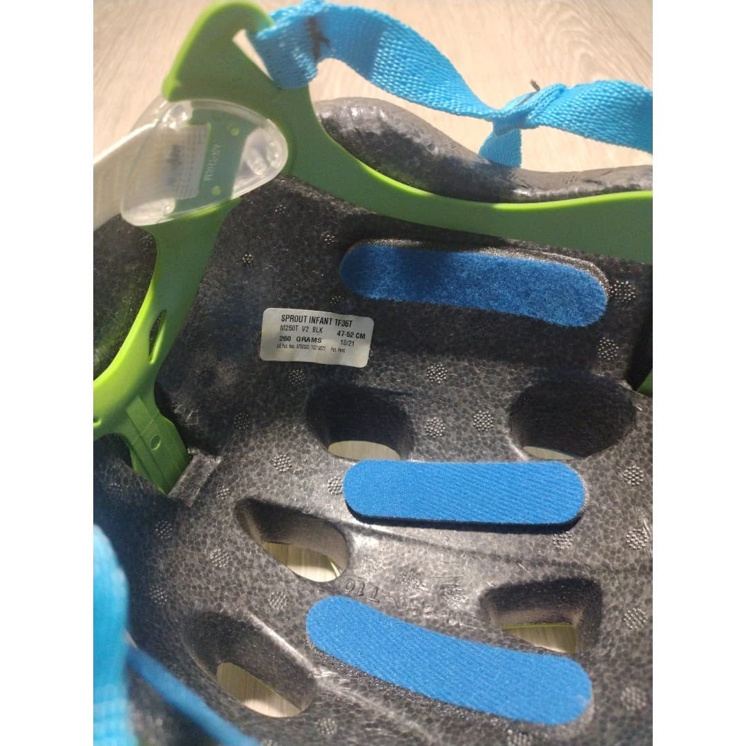 BELL Sprout Infant(1yr) Helmet - 47-52cm - NWOT - Thumbnail 9