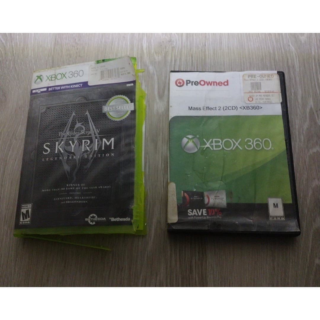 Xbox 360 (2) Game Bundle - Thumbnail 2