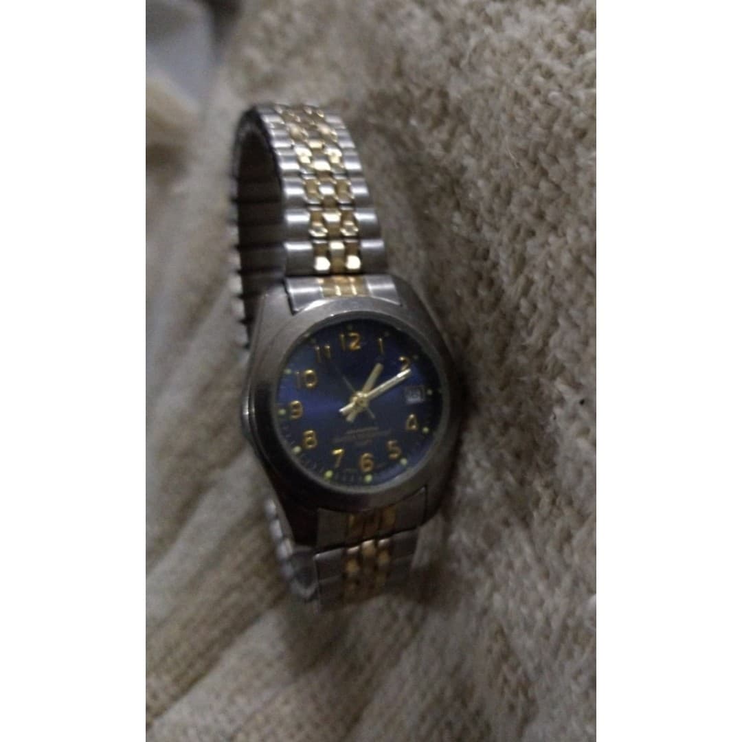 Ladies Watch - Image 1