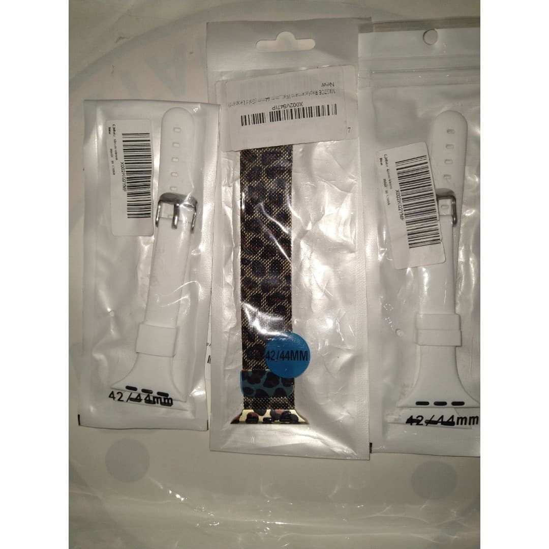 3 Replacement Watch Bands(42/44mm)nib) - Image 1