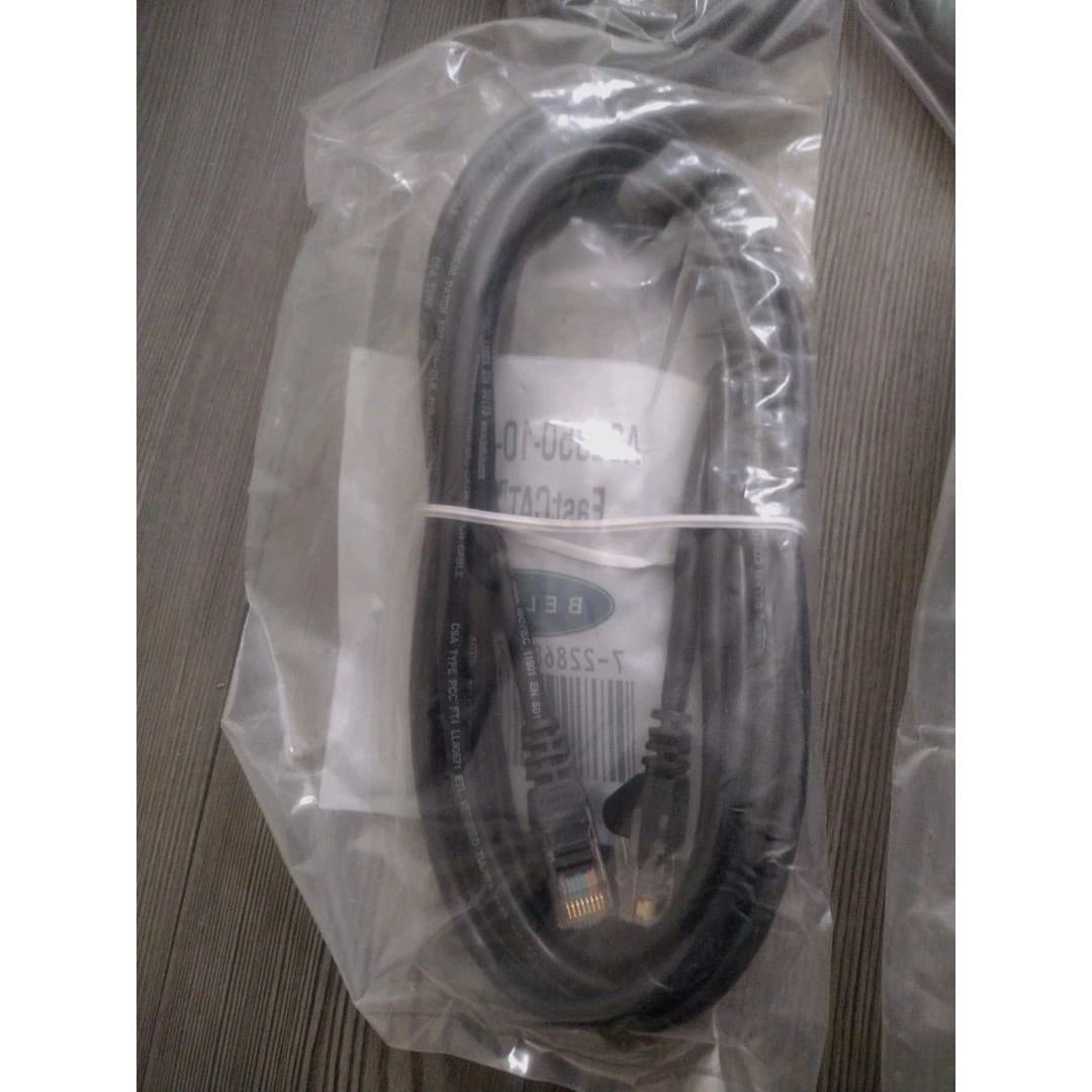 6 NEW -Belkin A3L850-10-BLK-S Snagless FastCat 5e Patch Cable -10ft (NOS) - Thumbnail 4