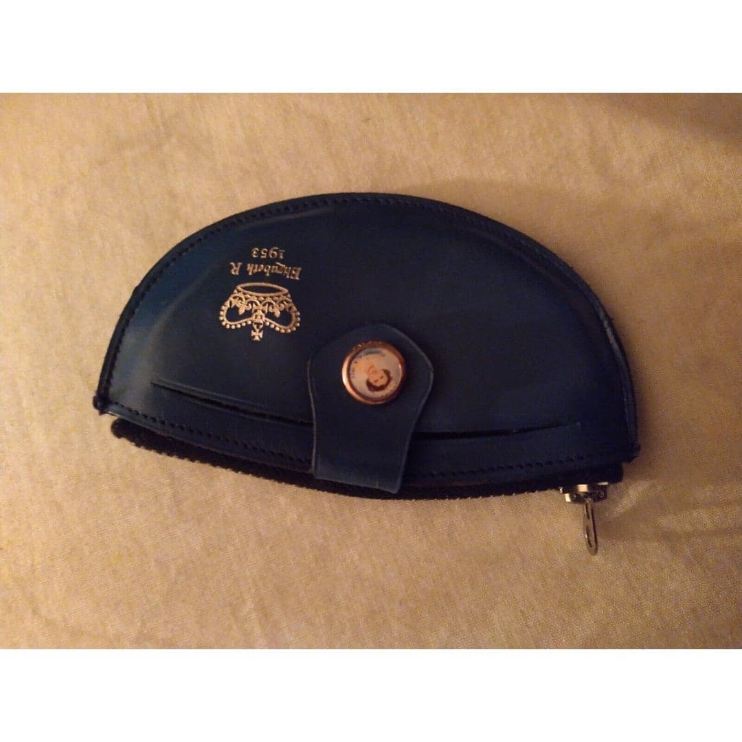 RARE VINTAGE - Elizabeth R 1953 - Coin Purse - EXCELLENT CONDITION!! - Thumbnail 3