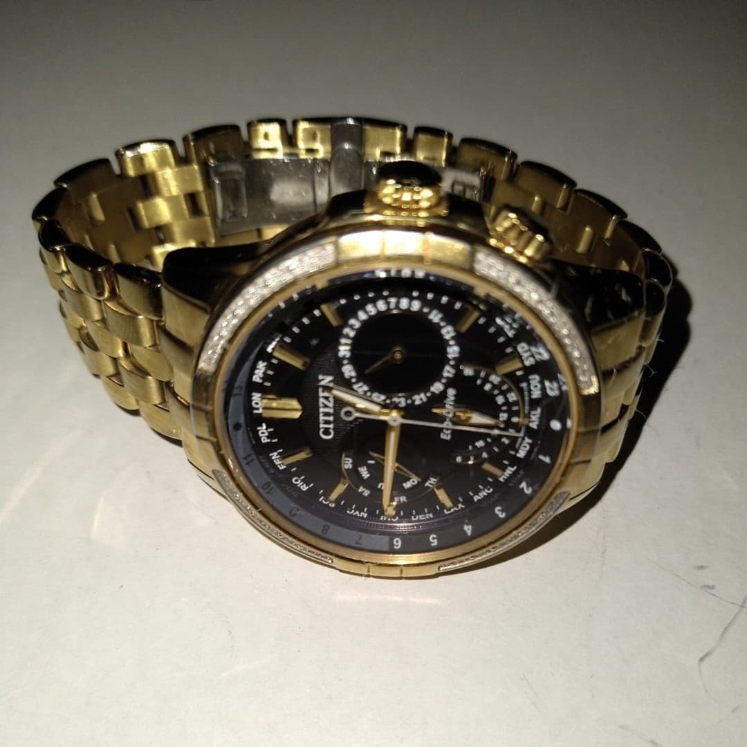 Citizen Calendrier Watch~Solar/Powered by Light! - Thumbnail 2