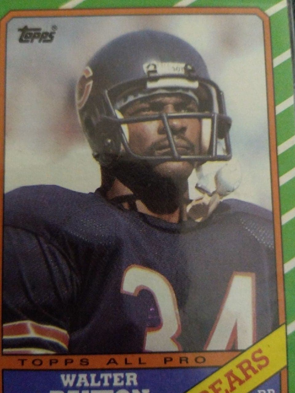 Walter Payton #11 1986 Topps Chicago Bears - Image 1