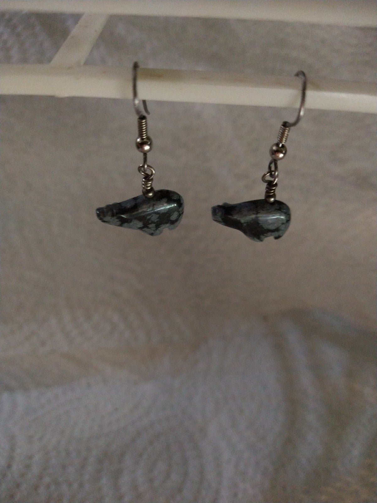 Snowflake Obsidian Carved Bear Earrings - Thumbnail 4