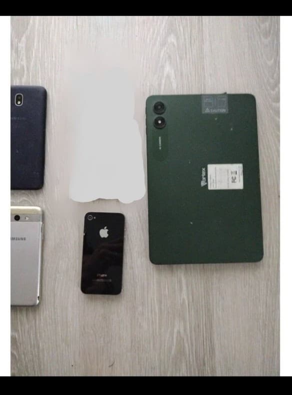 Phone/Tablet Bundle-For Parts or Repair - Thumbnail 7