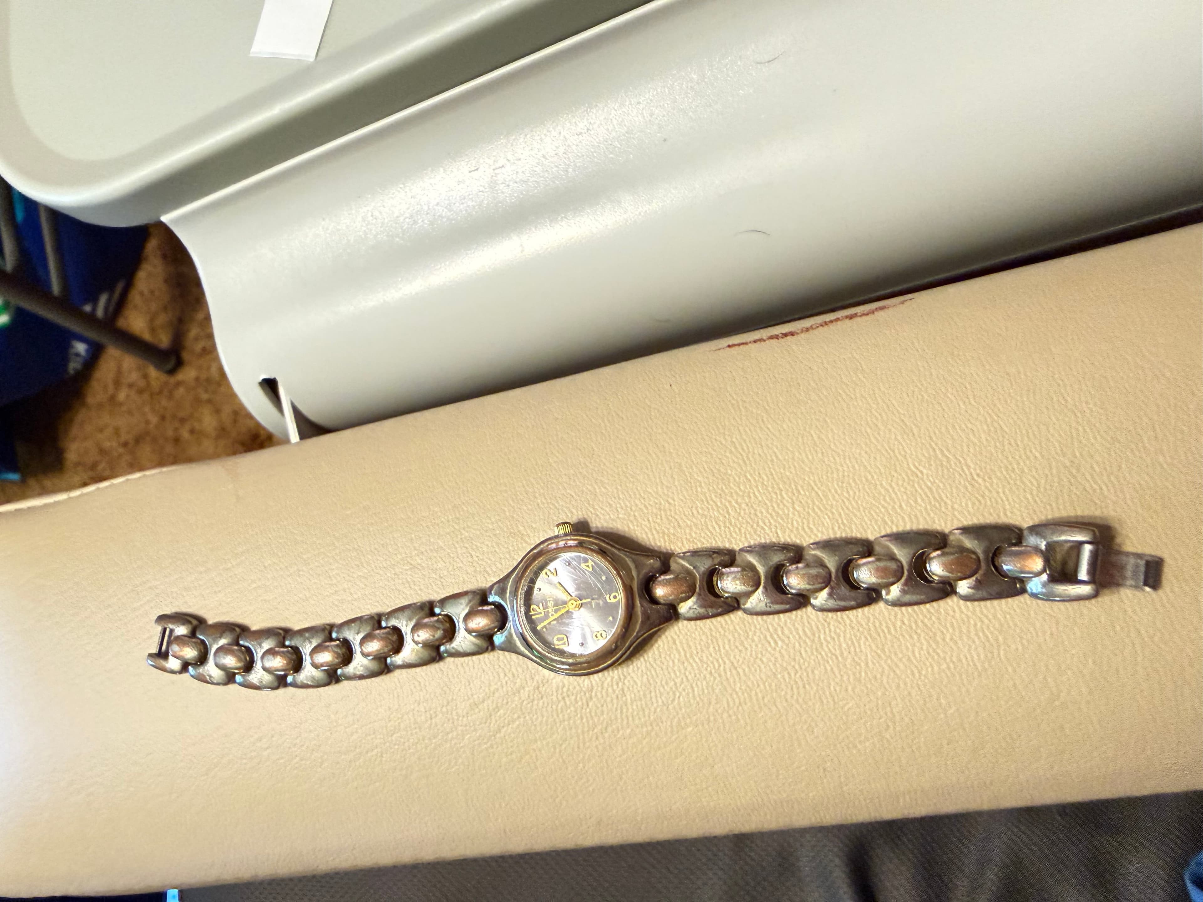 Fossil F2 Womens Quartz Watch Silver Tone Bracelet Gray Dial ES-8949 Ladies - Image 1