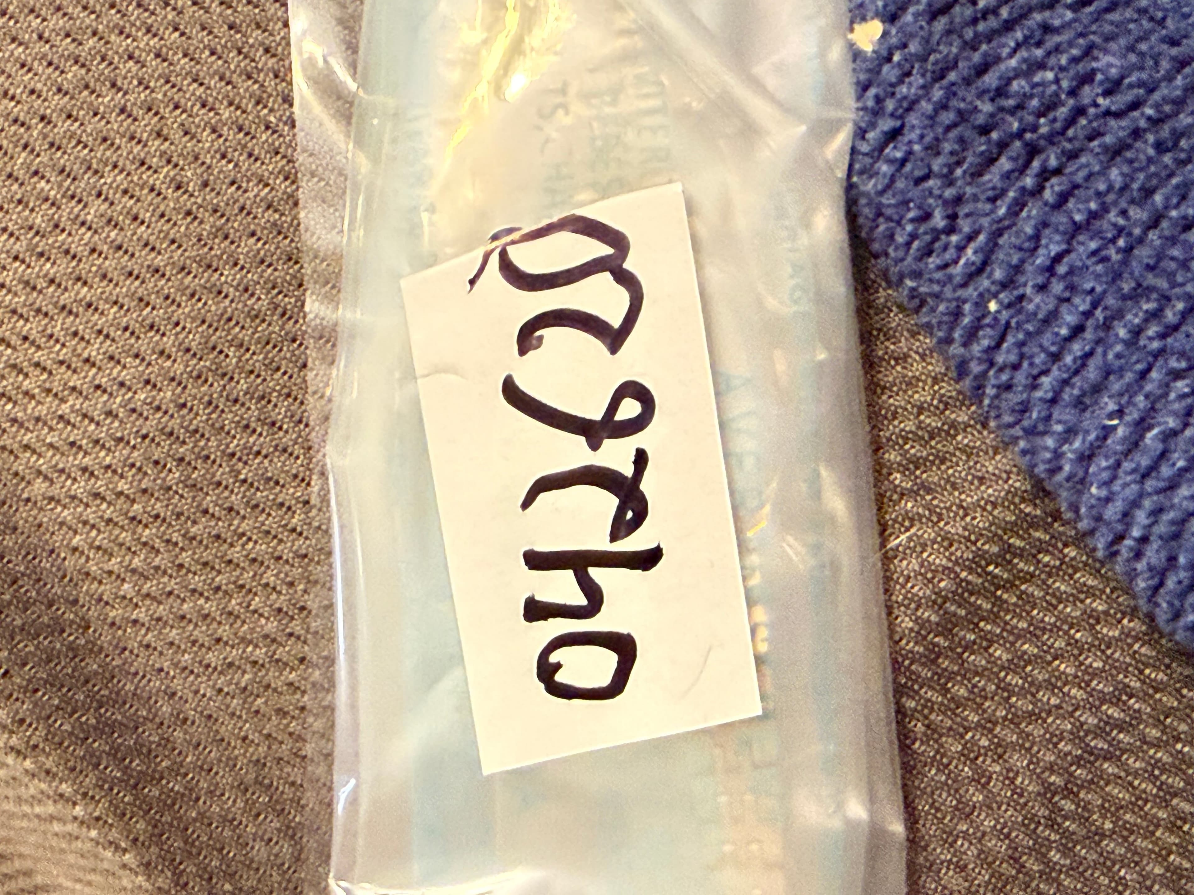 Vintage Seiko Quartz Womens Gold Tone Watch Textured Bracelet 1400-7399 Japan - Thumbnail 5