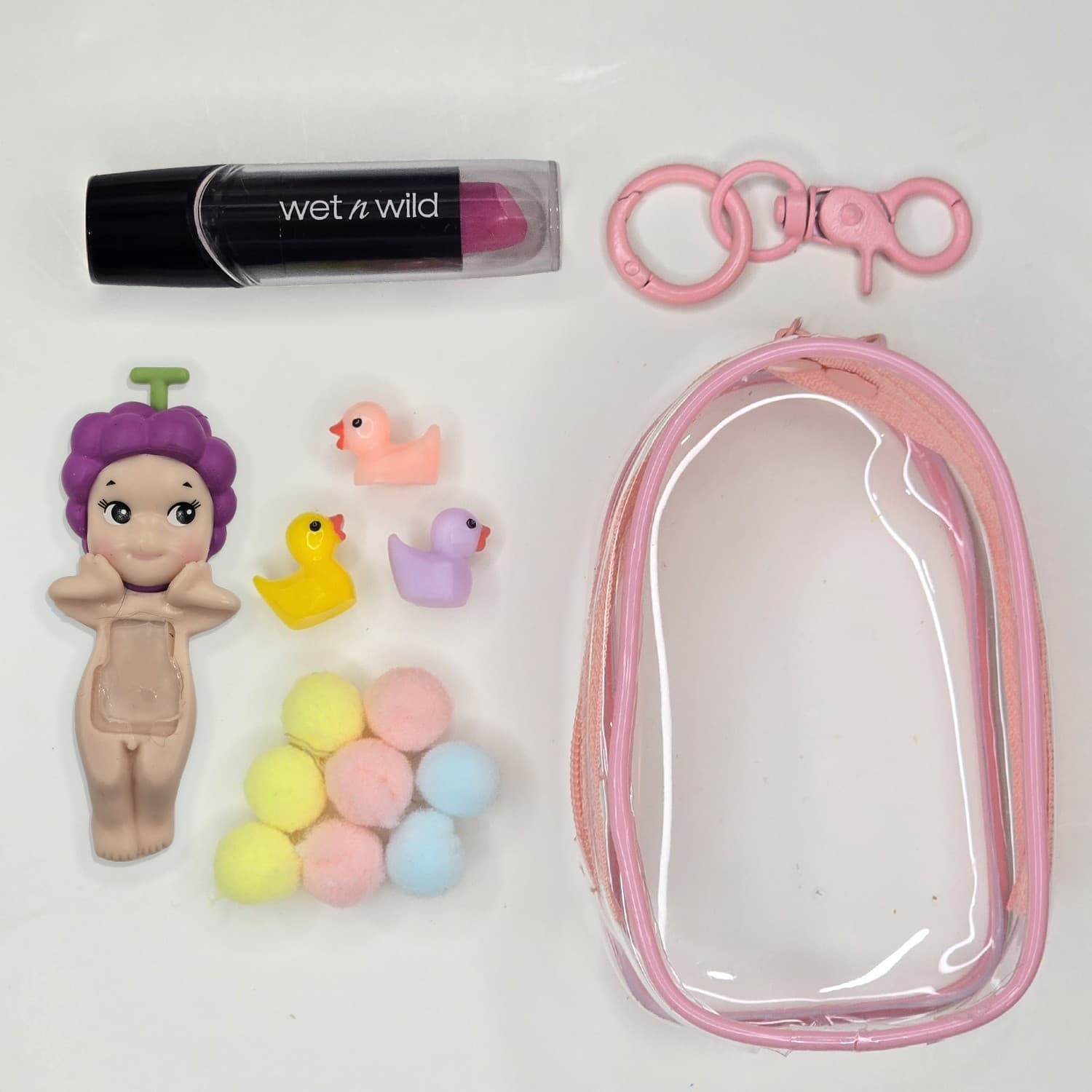 Fanmade Mini Angel Collectible Charm Set – Cute Phone Accessory – Grape