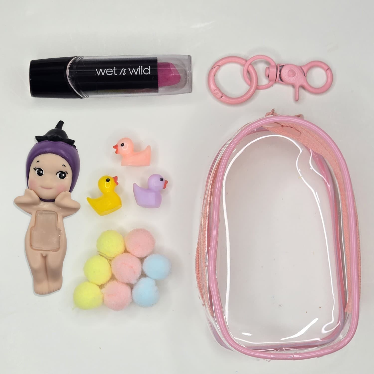 Fanmade Mini Angel Collectible Charm Set – Cute Phone Accessory – Eggplant