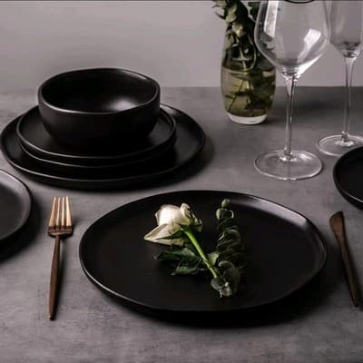 AmorArc Ceramic Salad Plates Set of 6 | 8.5" Matte Black | Microwave Safe - Thumbnail 4