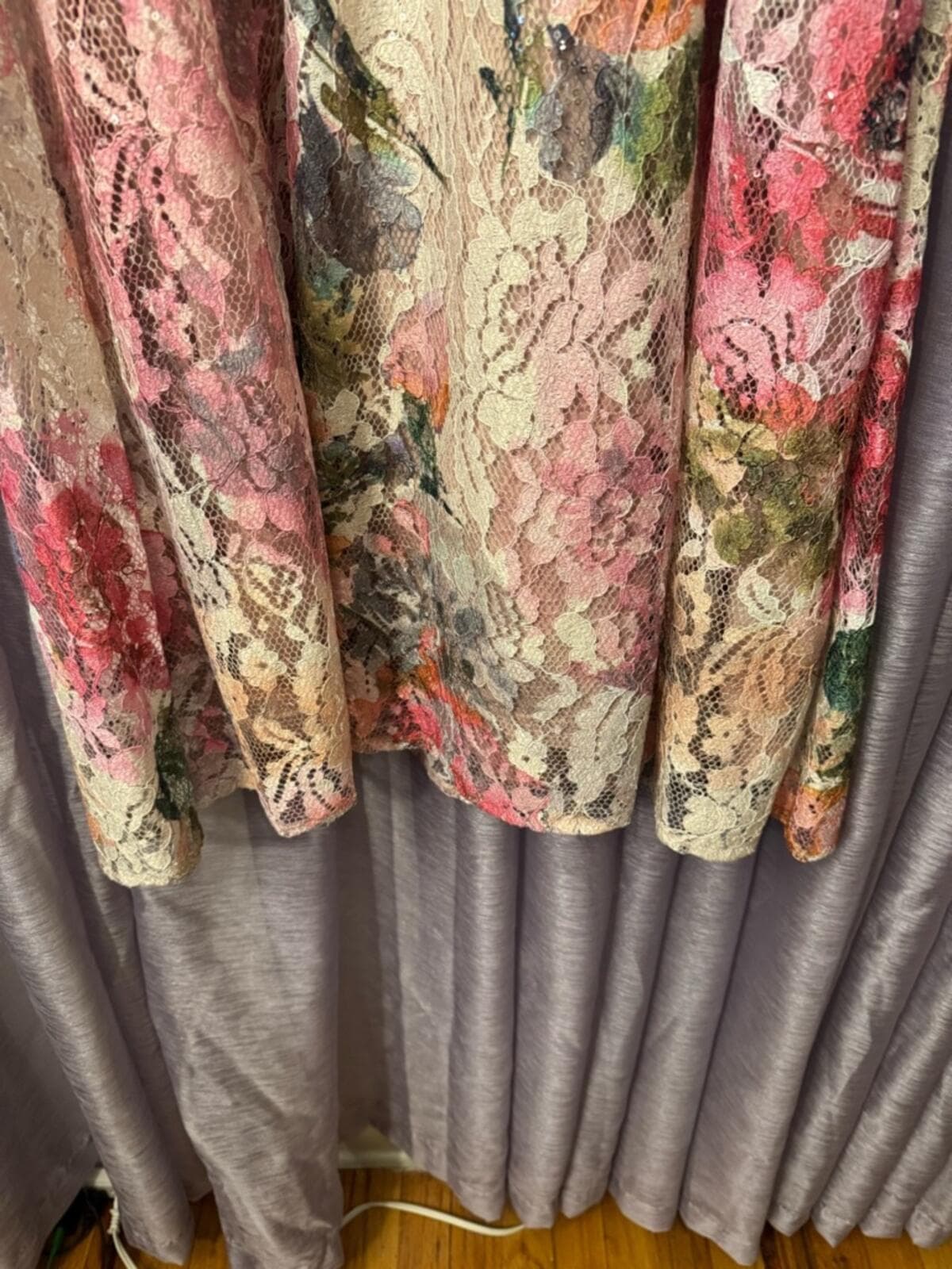 SLNY Floral Lace Midi Dress in Pink, Cream and Green - Thumbnail 6