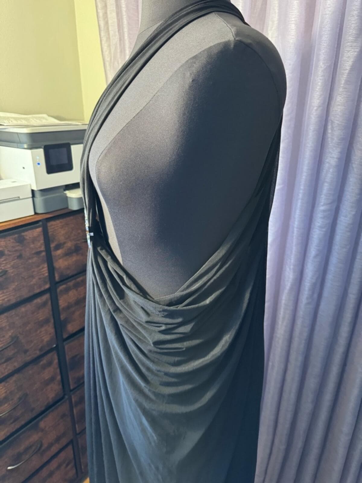 Black Draped Halter Accessory with Decorative Brooches - Thumbnail 3