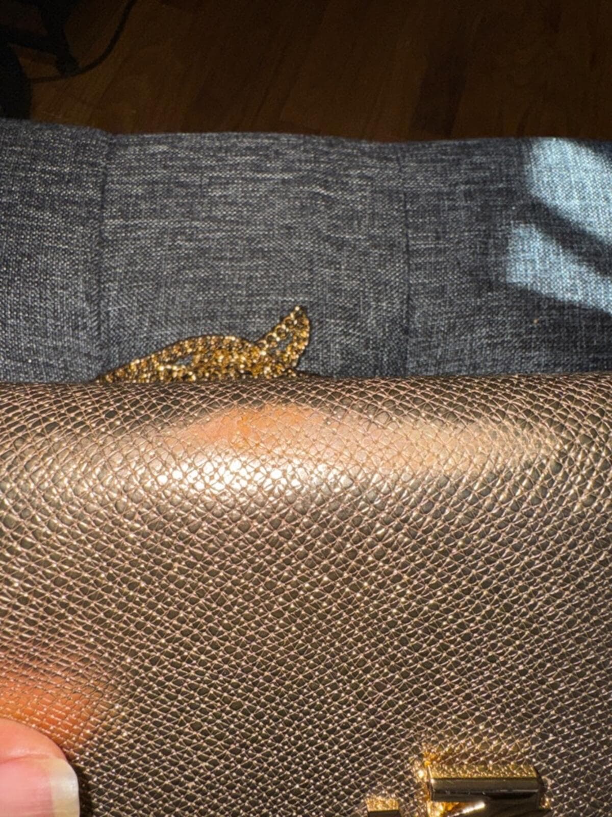 Michael Kors Metallic Gold MK Chain Clutch - Thumbnail 6