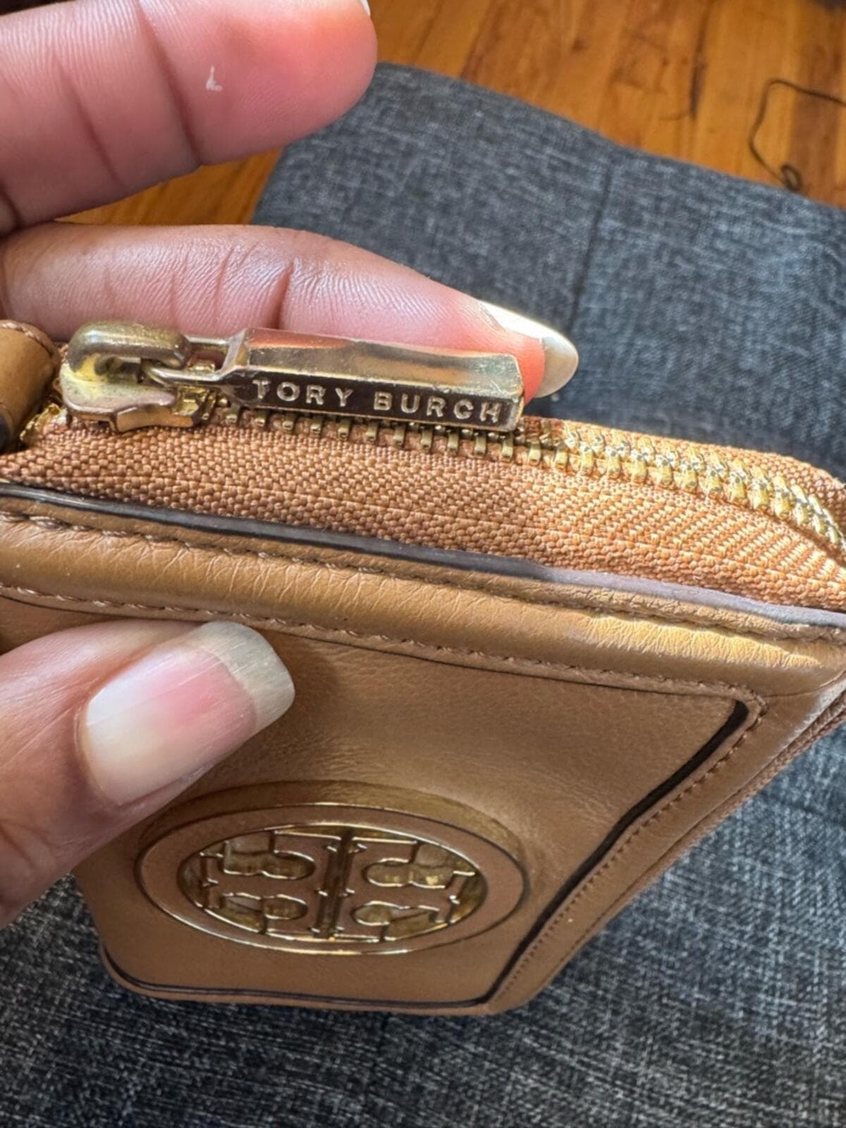 Tory Burch Amanda Continental zip-around wallet - Thumbnail 3