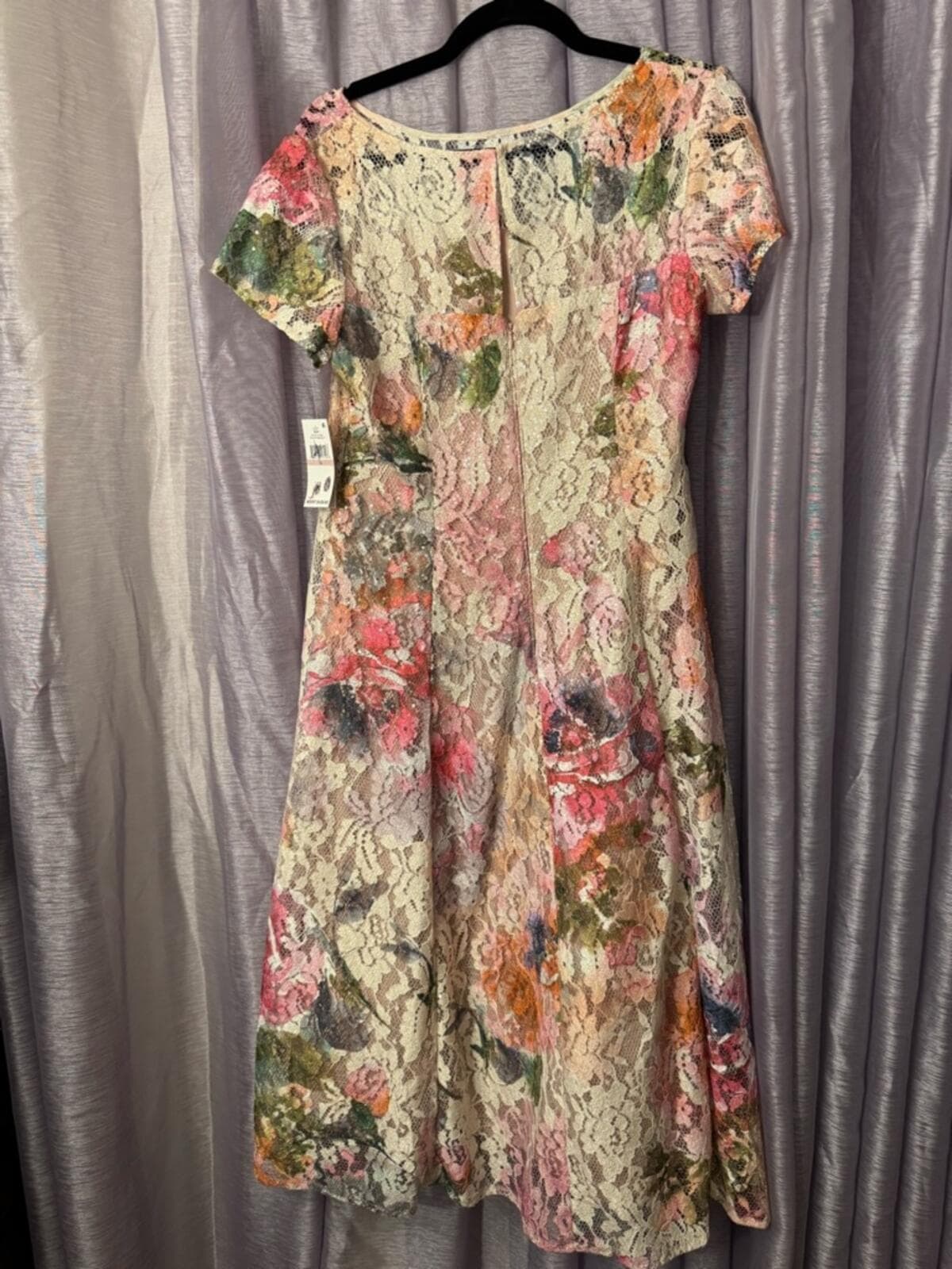 SLNY Floral Lace Midi Dress in Pink, Cream and Green - Thumbnail 7