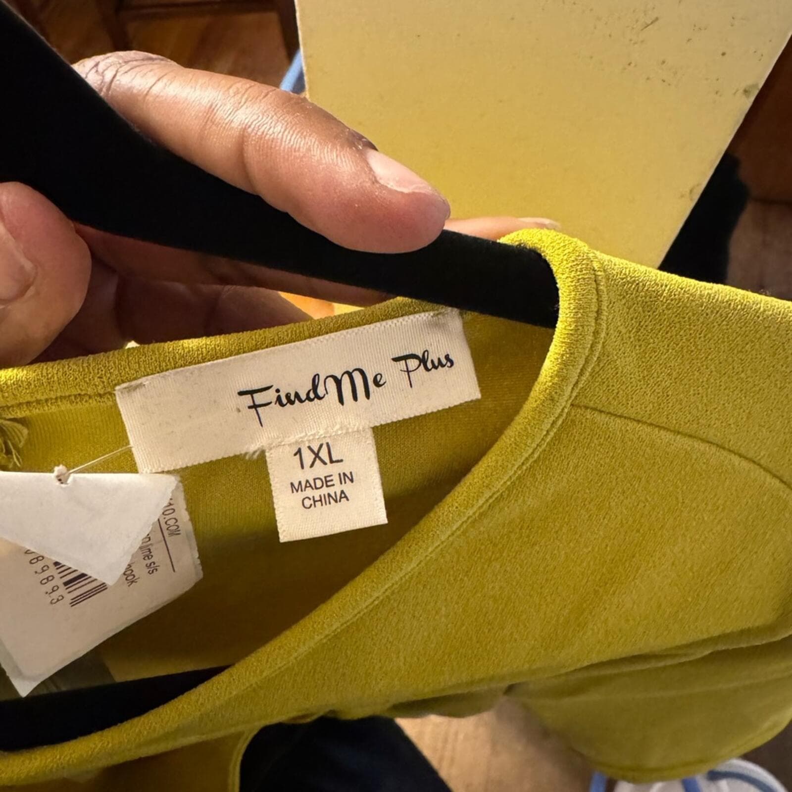 Chic Lime Dress with Button Detail - Thumbnail 4