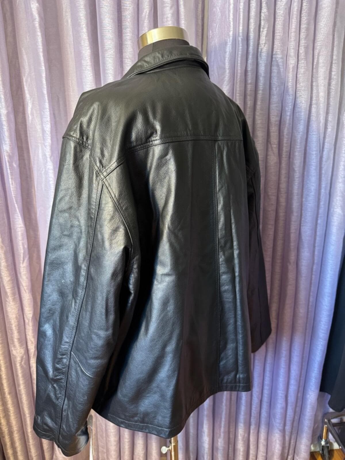 Vintage Black Leather Bomber Jacket - Thumbnail 2