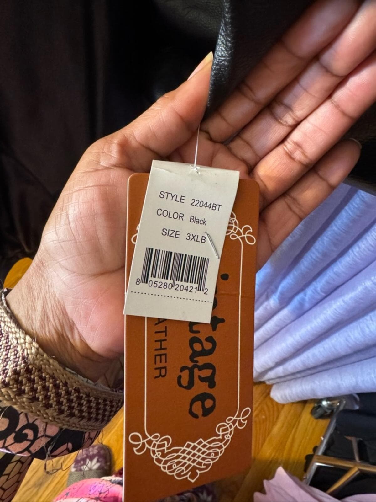 Vintage Black Leather Bomber Jacket - Thumbnail 7